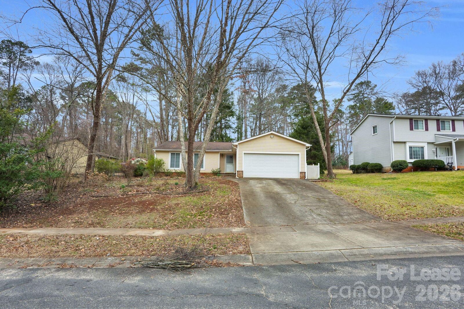 Property Photo:  2427 Studley Place  NC 28212 