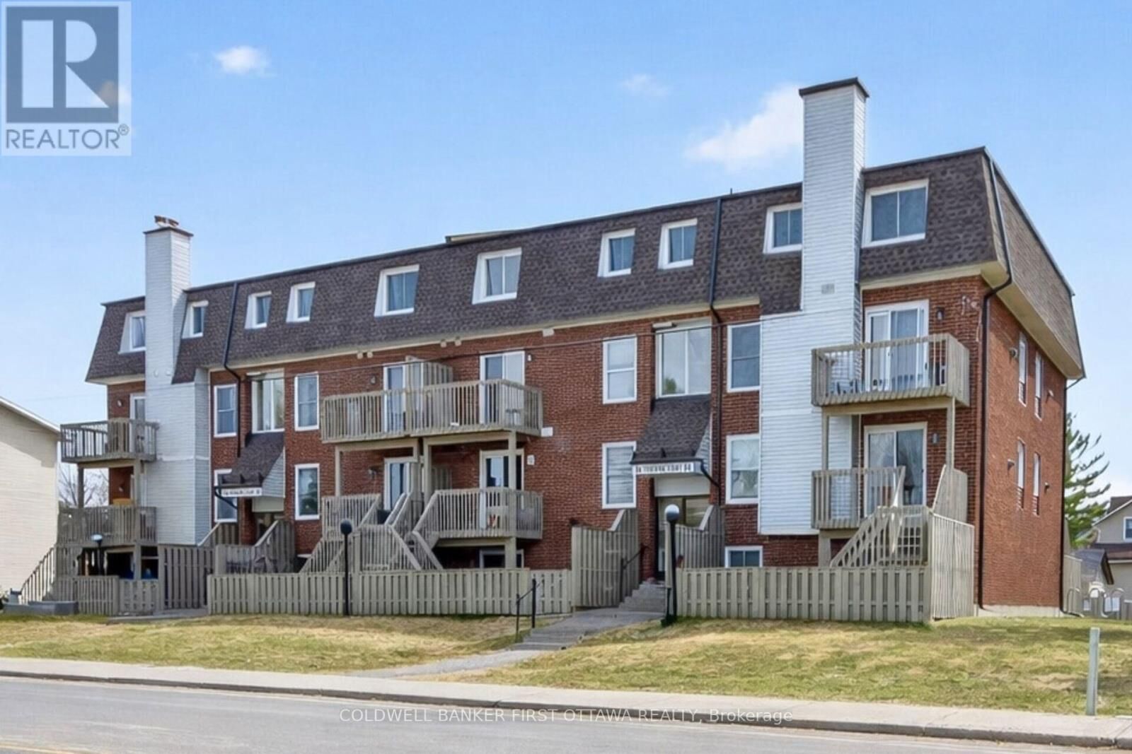 Property Photo:  24 Town Line West 208  ON K7C 4B6 