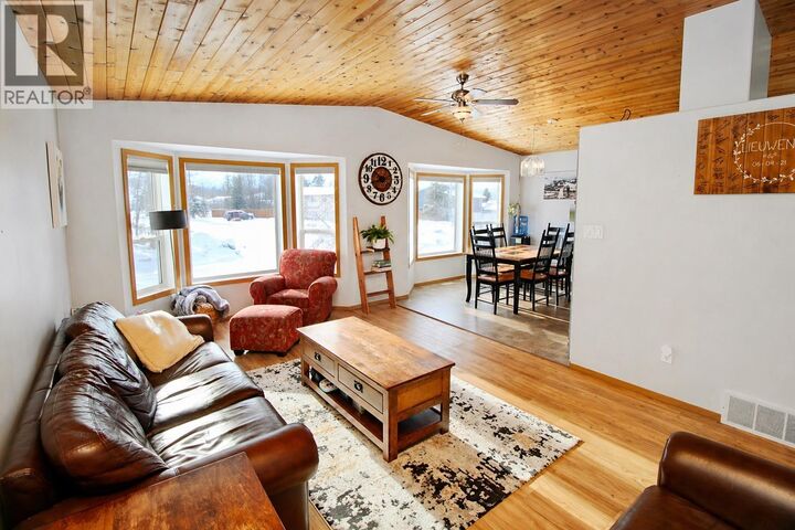 Property Photo: 1982 Elliott Crescent BC V0J 1Z0