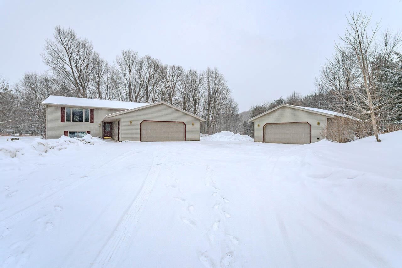 Property Photo: 183555 Old Lake Road WI 54414