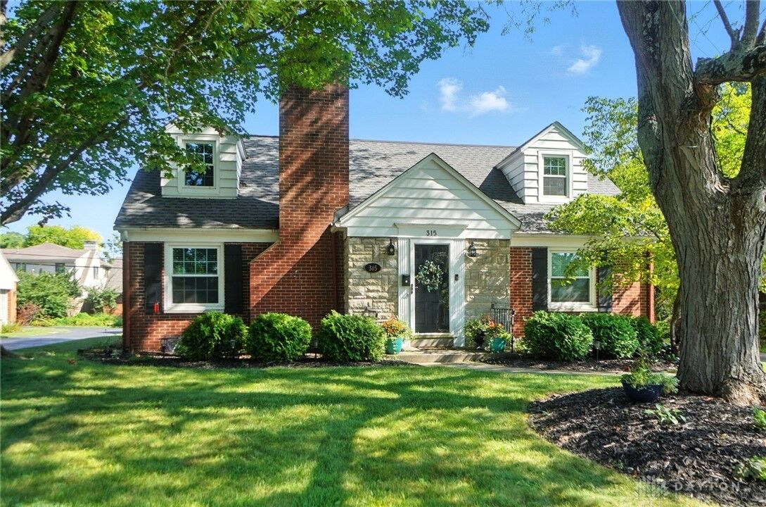 Property Photo:  315 Patterson Road  OH 45419 