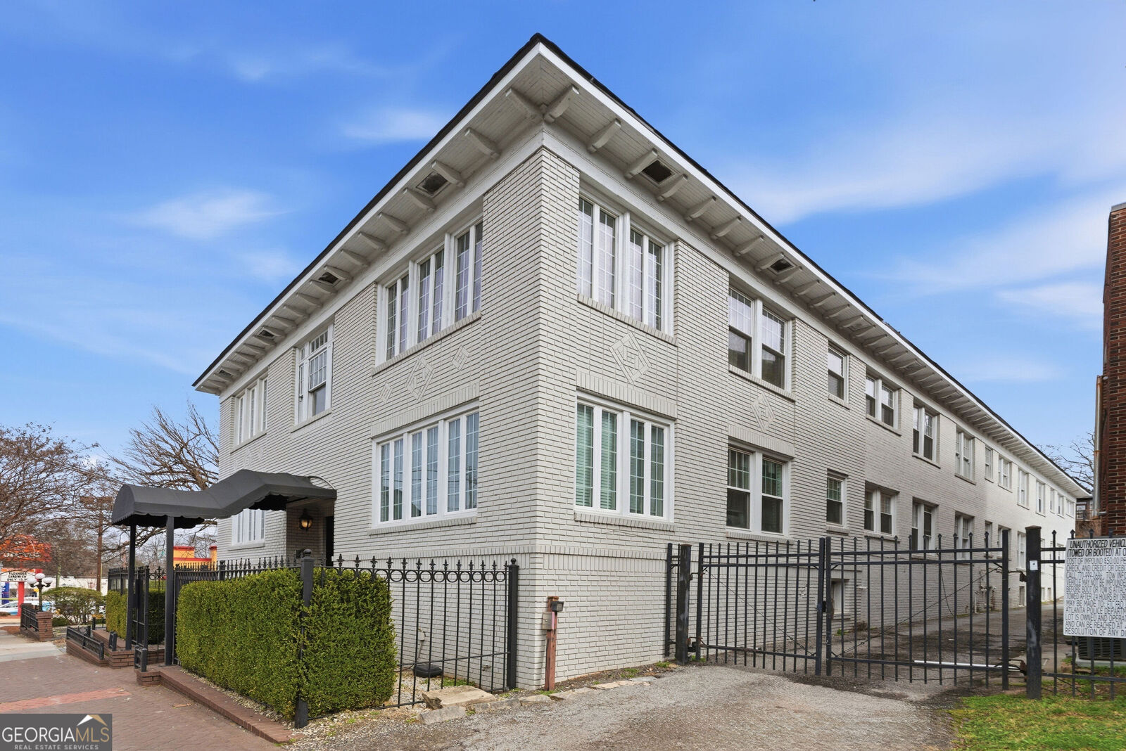 Property Photo:  673 Boulevard NE 14  GA 30308 