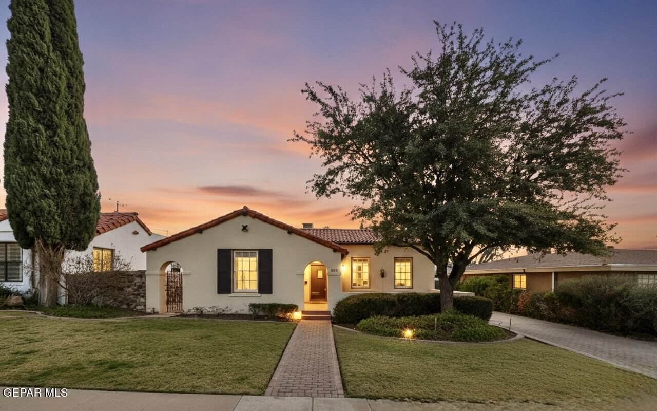 Property Photo:  520 Blacker Avenue  TX 79902 