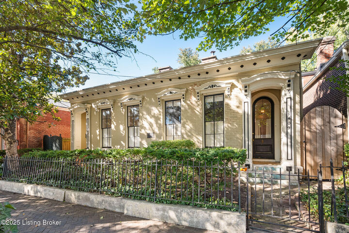 Property Photo:  1407 E Washington St  KY 40206 