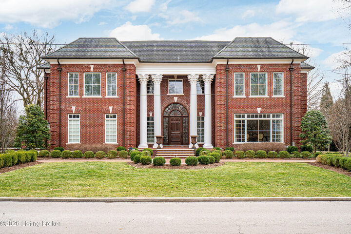 Property Photo:  30 Stonebridge Rd  KY 40207 