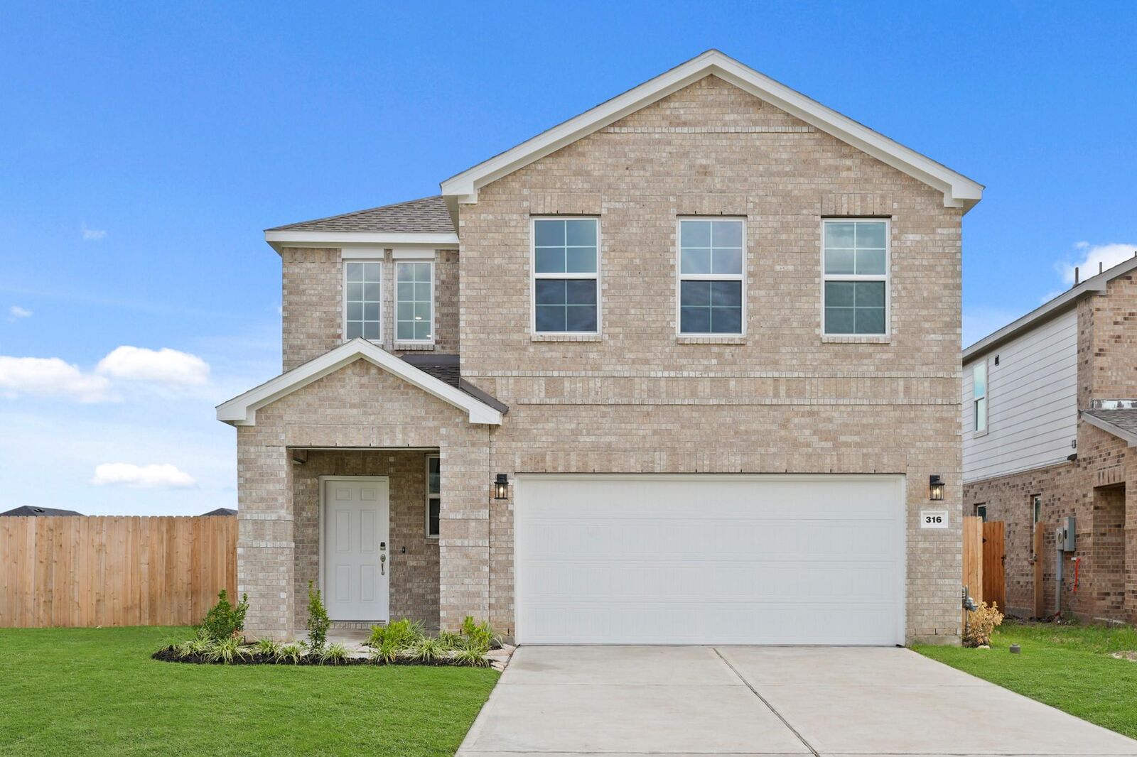 Property Photo: 316 Bennett Street TX 77515