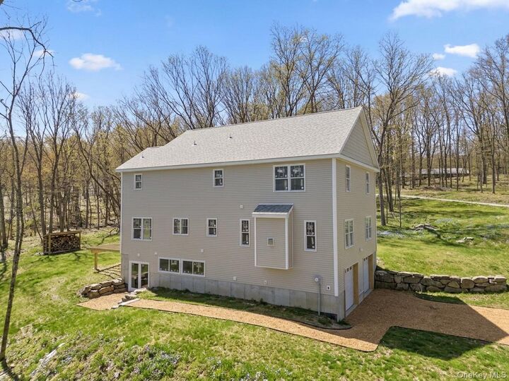 Property Photo:  194 South Road  NY 12531 