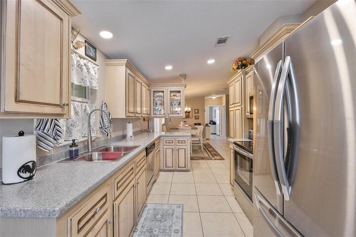 Property Photo:  37041 Neukom Avenue  FL 33541 