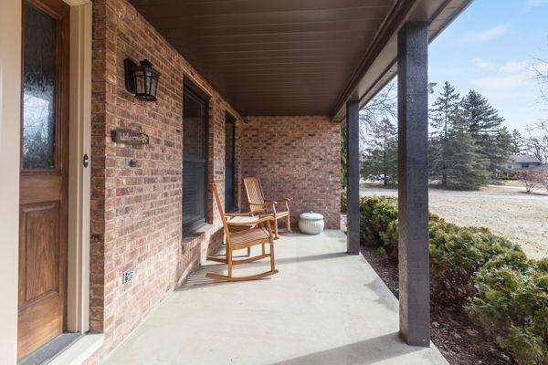 Property Photo:  38W512 Bittersweet Lane  IL 60124 