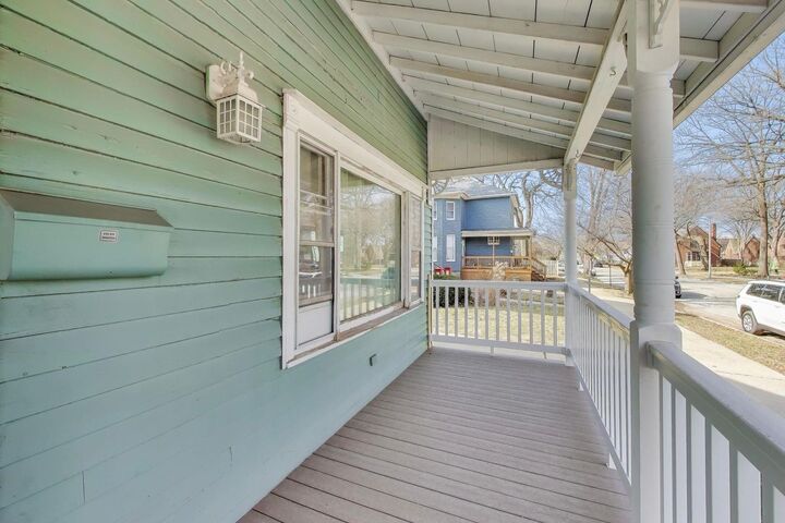 Property Photo:  2439 High Street  IL 60406 
