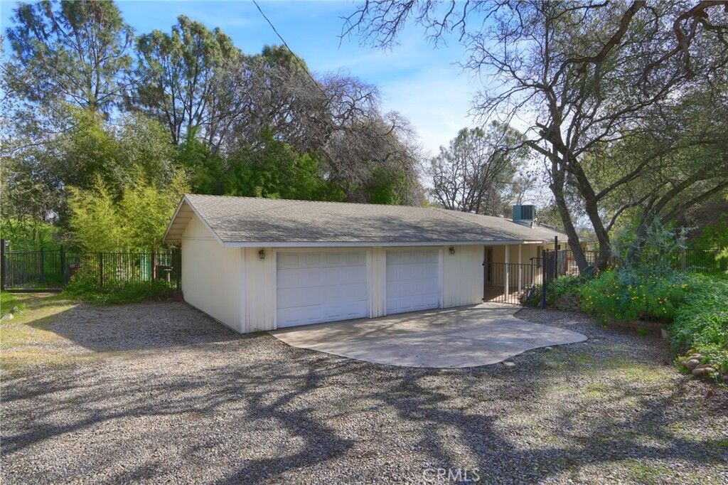 Property Photo:  30658 Holiday  CA 93614 