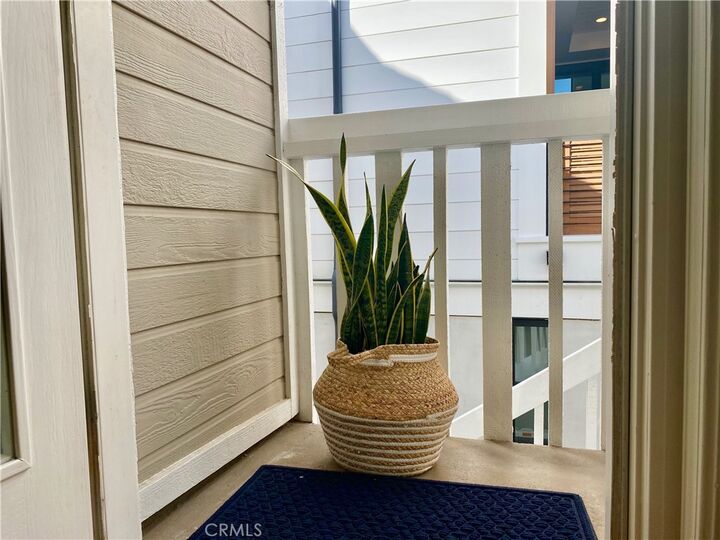 Property Photo:  212 1/2 Garnet  CA 92662 