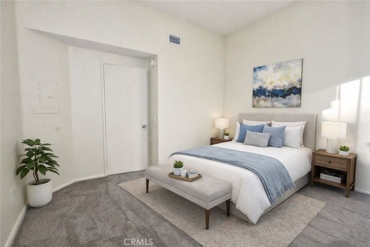 Property Photo:  78 Brownfield  CA 91766 