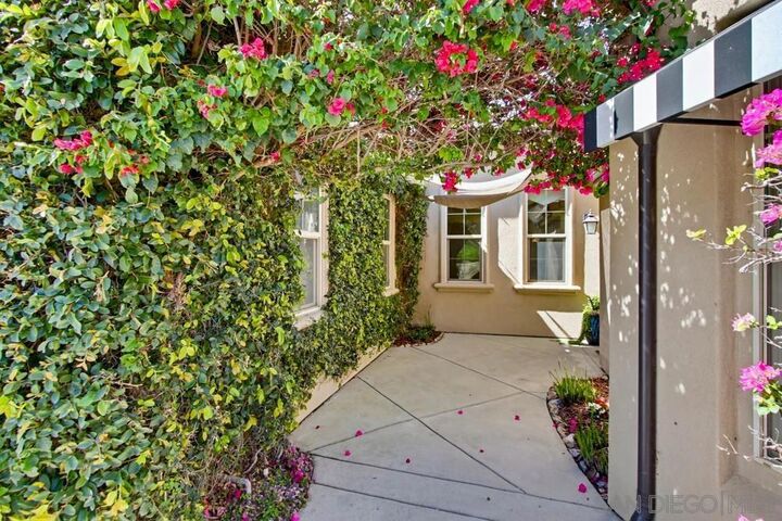 Property Photo: 232 Calle Florecita CA 92029