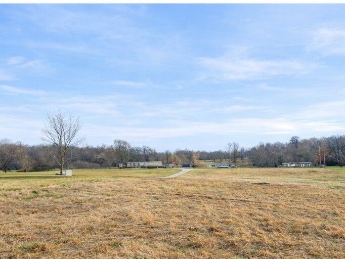 Property Photo:  1662 Harpo Rd  TN 37355 