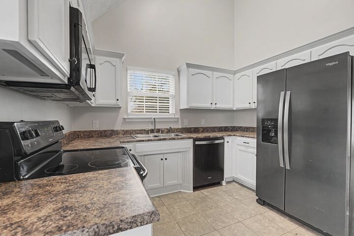 Property Photo: 5140 Cicada Cir TN 37129