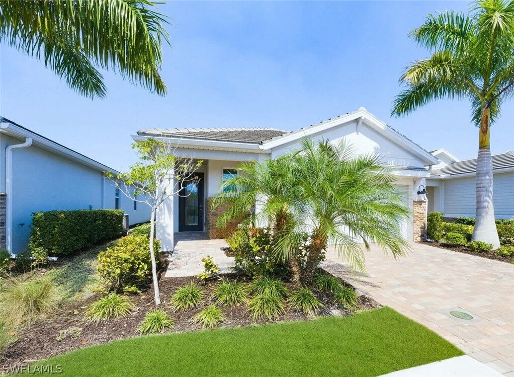 Property Photo:  28310 Captiva Shell Loop  FL 34135 