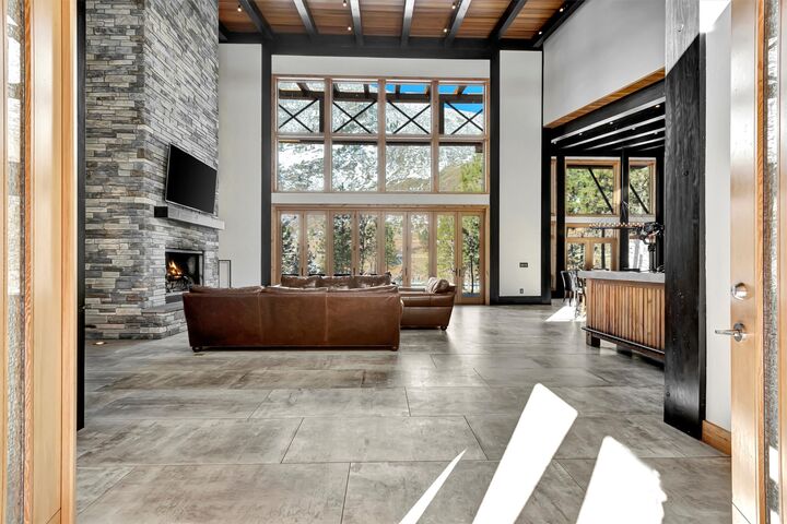 Property Photo:  1180 Reardon Lane  MT 59820 