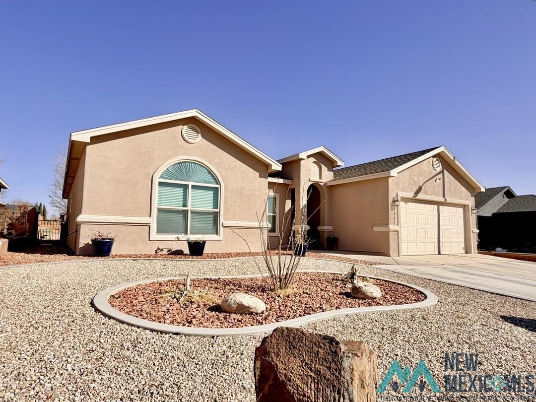 Property Photo:  1822 Lanette Drive  NM 88220 