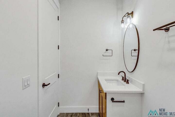 Property Photo: 14 Bella Piazza Way NM 88201