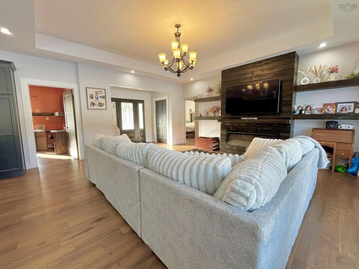 Property Photo: 27 Molly Lane NS B4H 3Y1
