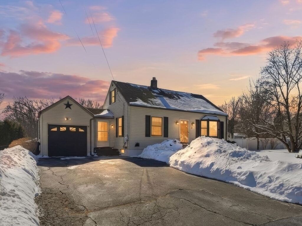 Property Photo:  42 Anthony St  MA 01001 