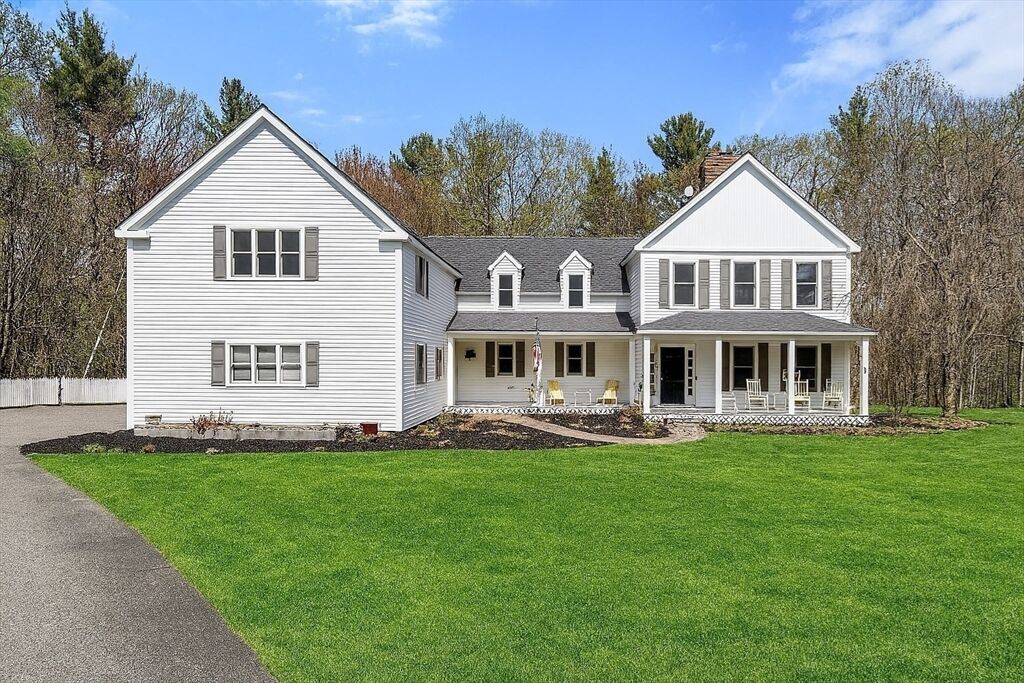 Property Photo: 4 Old Meadow Lane MA 01451