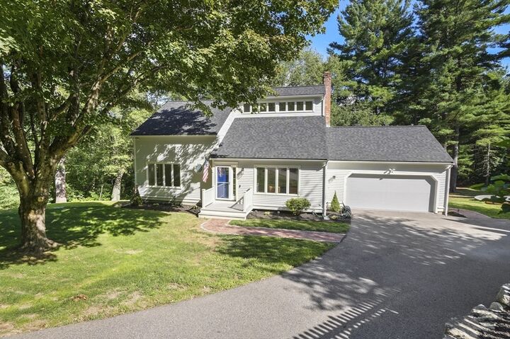 Property Photo:  6 Barrows Road  MA 01756 