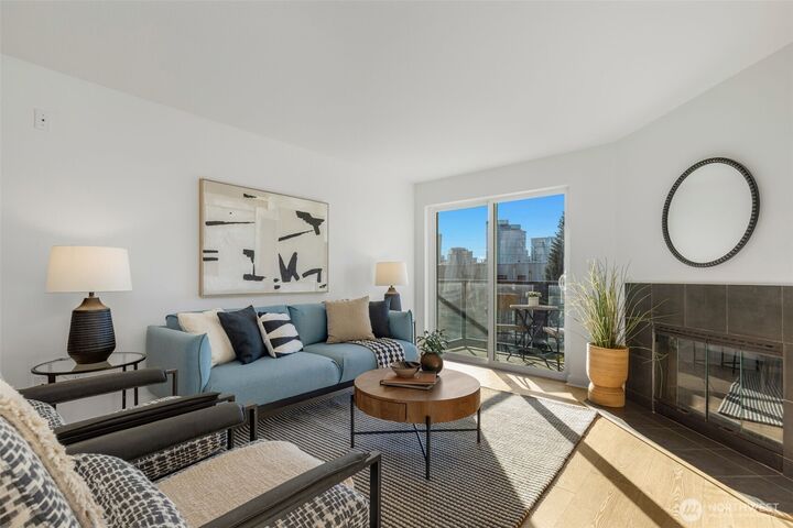 Property Photo: 231 Belmont Avenue E 206 WA 98102