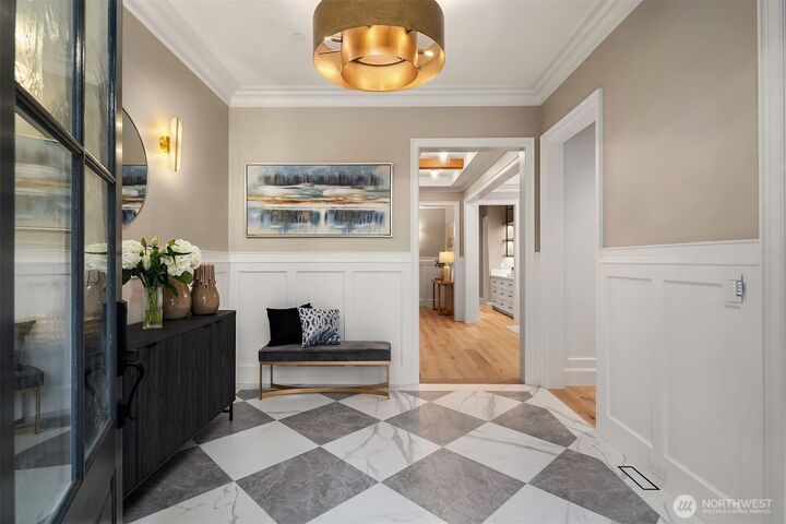 Property Photo:  10911 SE 26th Street  WA 98004 