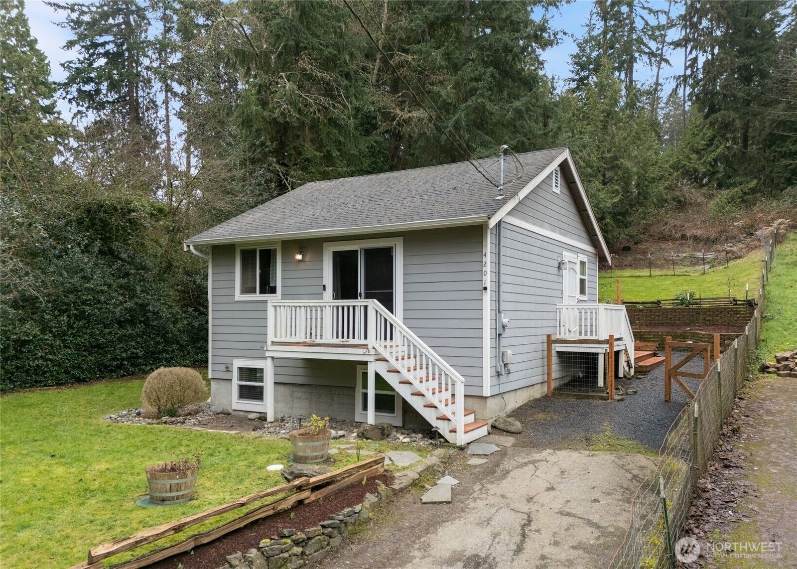 Property Photo:  4201  Robinson Road NE  WA 98310 