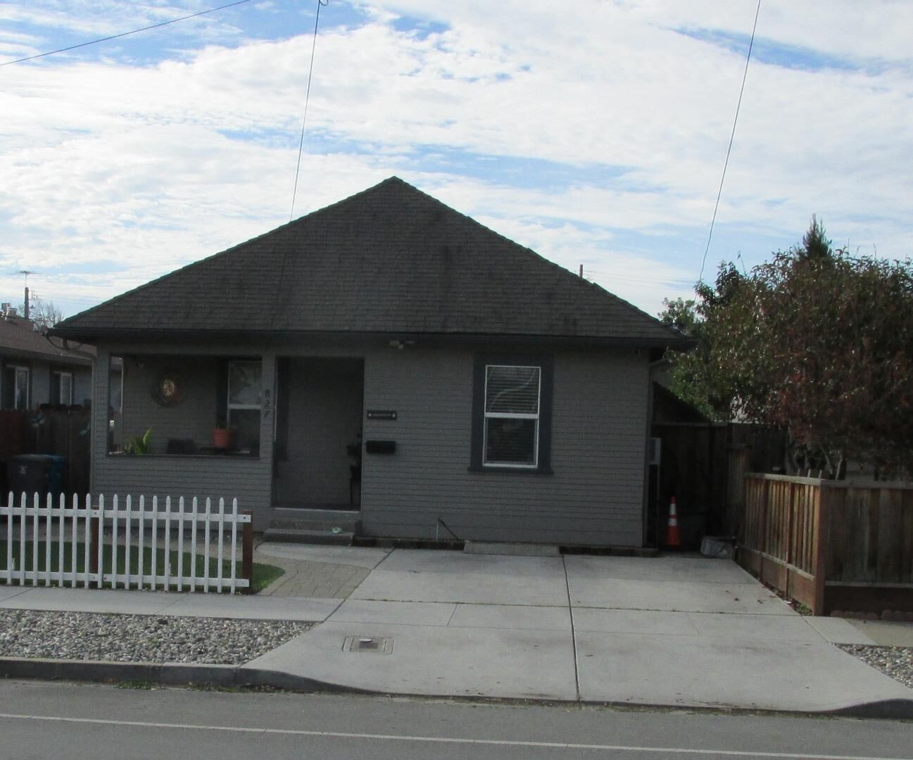 Property Photo: 827 Central Avenue CA 95023