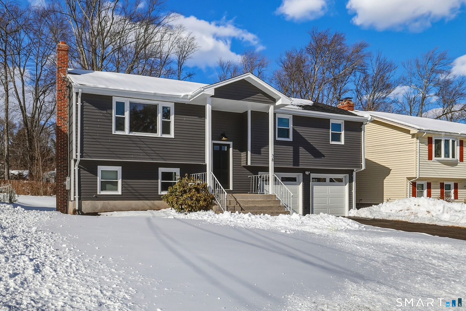 Property Photo:  38 Mildred Road  CT 06107 