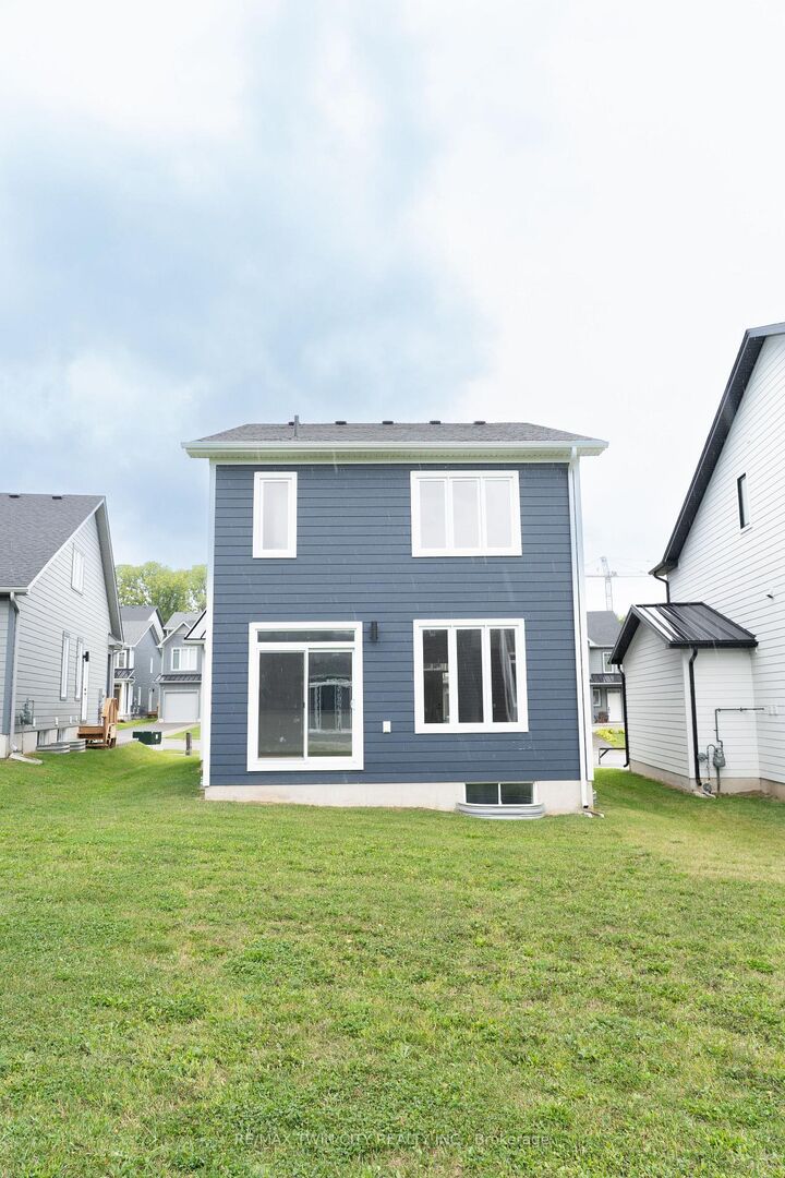 Property Photo: 163 Julie Crescent ON N5X 3X4
