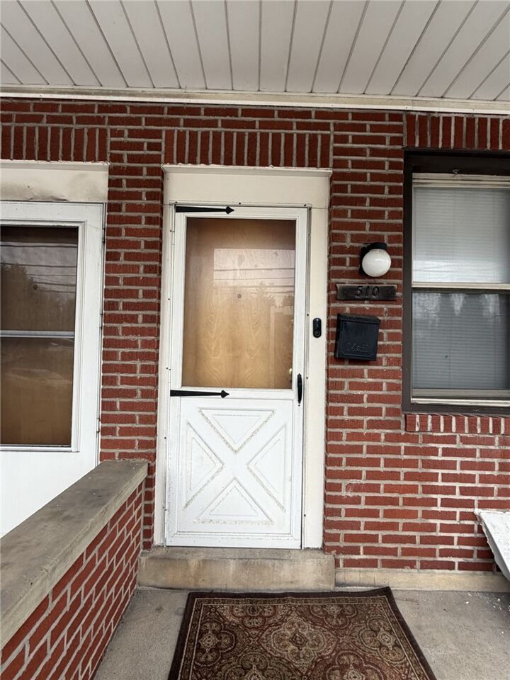 Property Photo:  510 Ivory Ave  PA 15214 