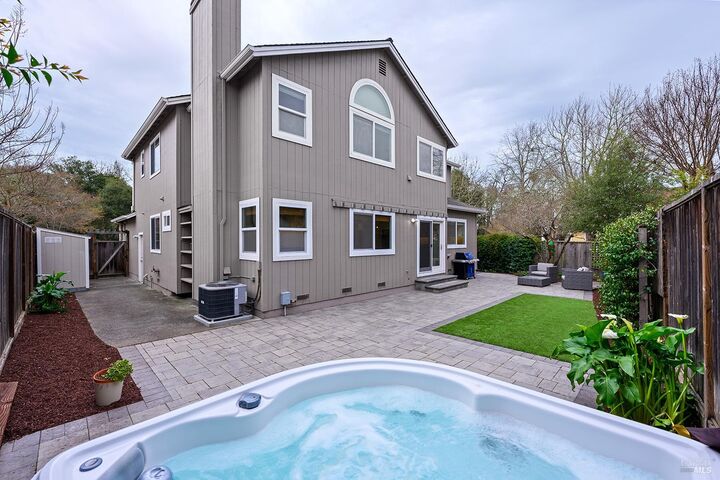 Property Photo:  2490 Creek Meadow Drive  CA 95404 