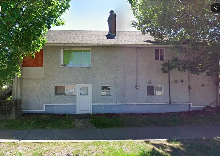 Property Photo: 4105 Knight Street BC V5N 3M1