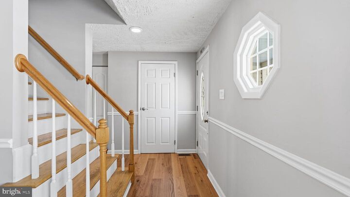 Property Photo:  16041 Macedonia Drive  VA 22191 