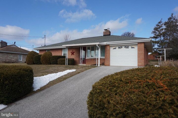 Property Photo: 3977 Bahn Avenue PA 17408