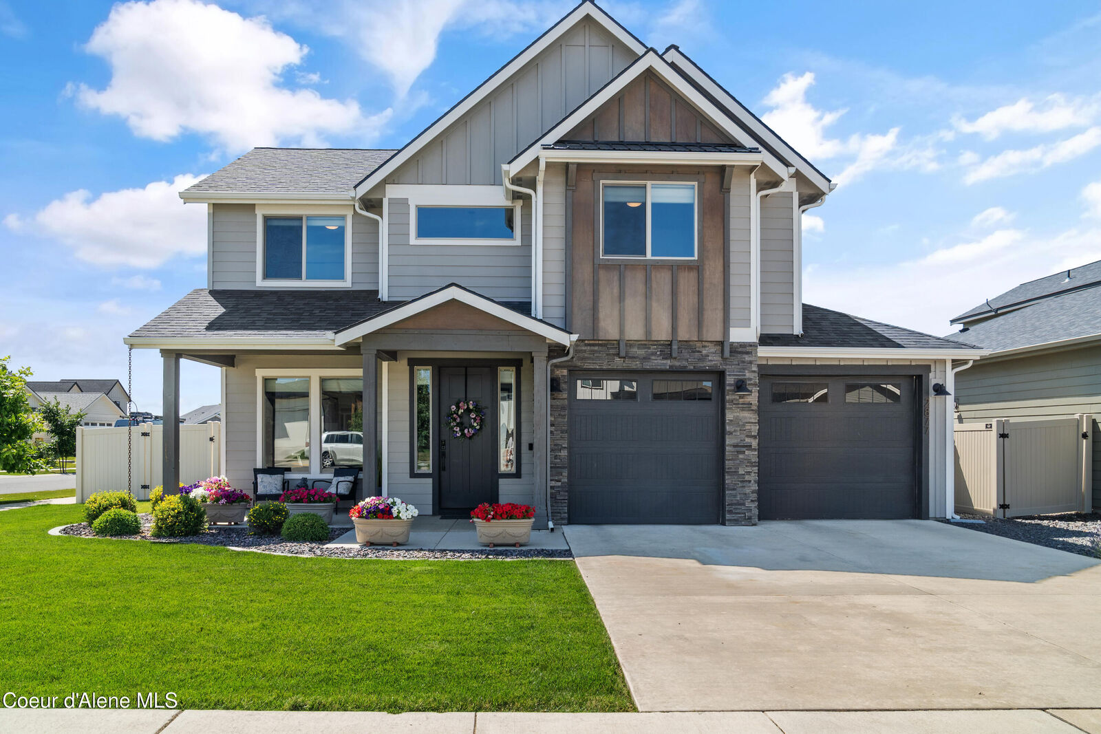 Property Photo:  2877 N Callary St  ID 83854 