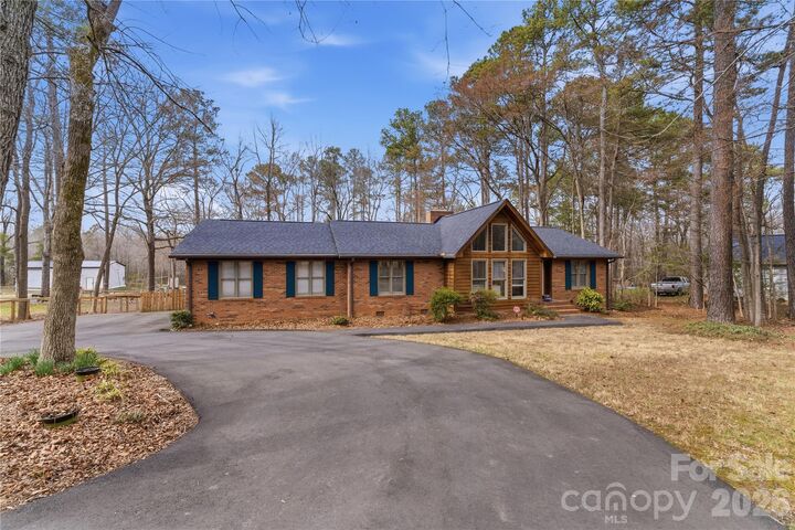 Property Photo:  3618 Griffith Road  NC 28112 