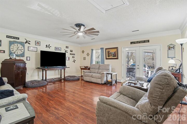 Property Photo:  116 Brooks Drive  NC 28164 