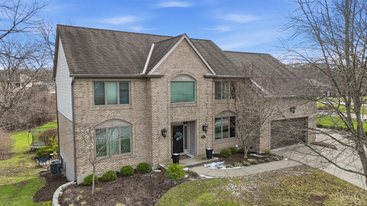 Property Photo: 6716 Treeridge Drive OH 45244