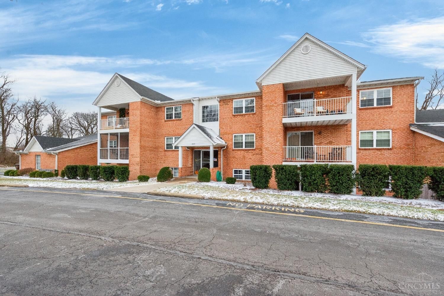 Property Photo:  3211 Heritage Square Dr  OH 45251 