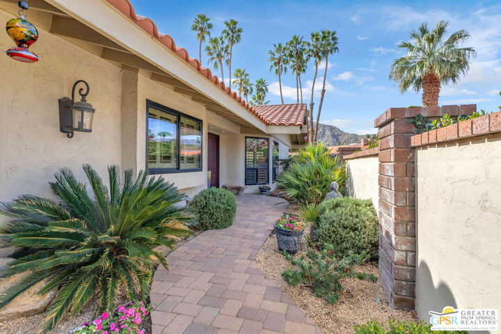 Property Photo:  77023 Sandpiper Dr  CA 92210 