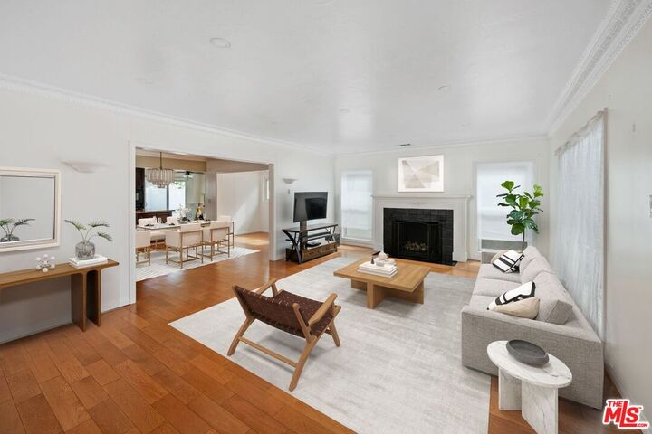 Property Photo:  506 N Arden Blvd  CA 90004 