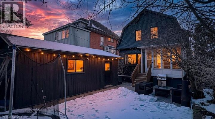 Property Photo:  411 Dundurn Street South  ON L8P 4L8 