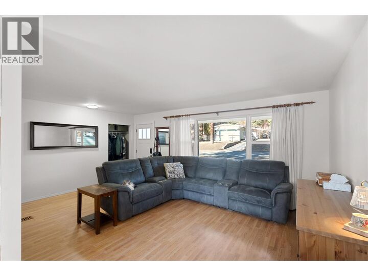 Property Photo:  2064 Castillou Crescent  BC V1K 1H8 