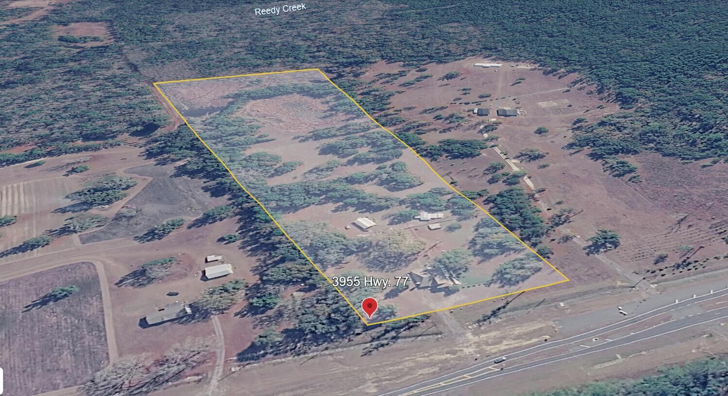 Property Photo: 3955 Hwy. 77 FL 32428