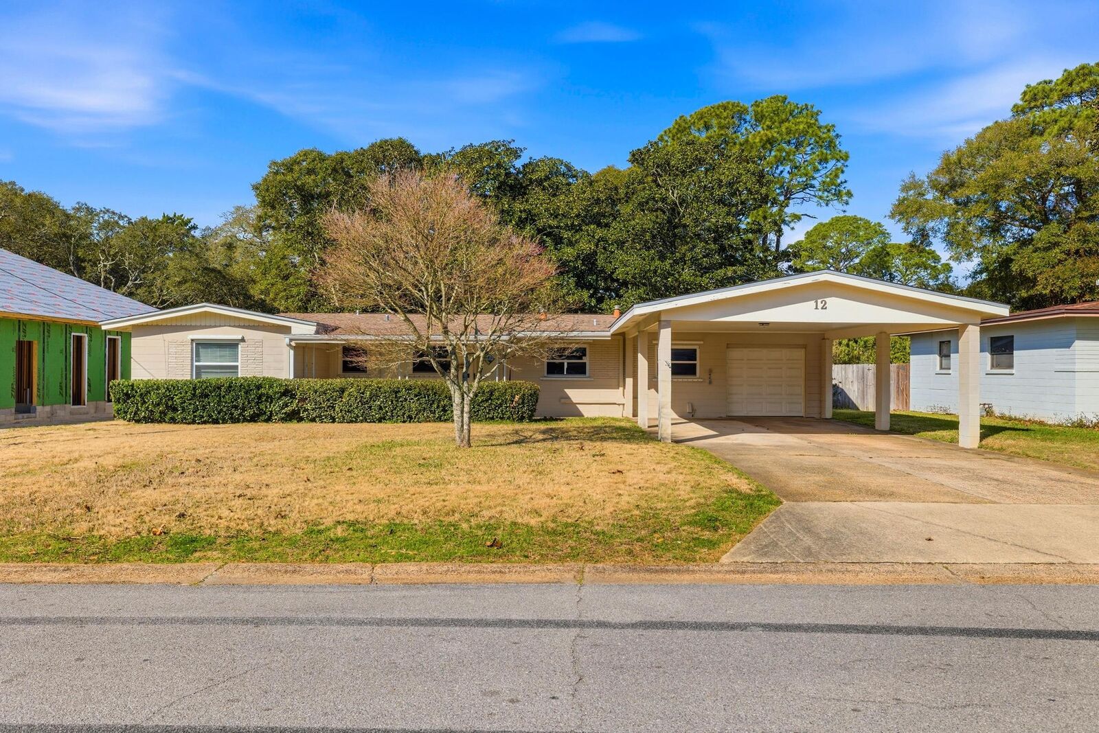 Property Photo: 12 SE Waynel Circle FL 32548